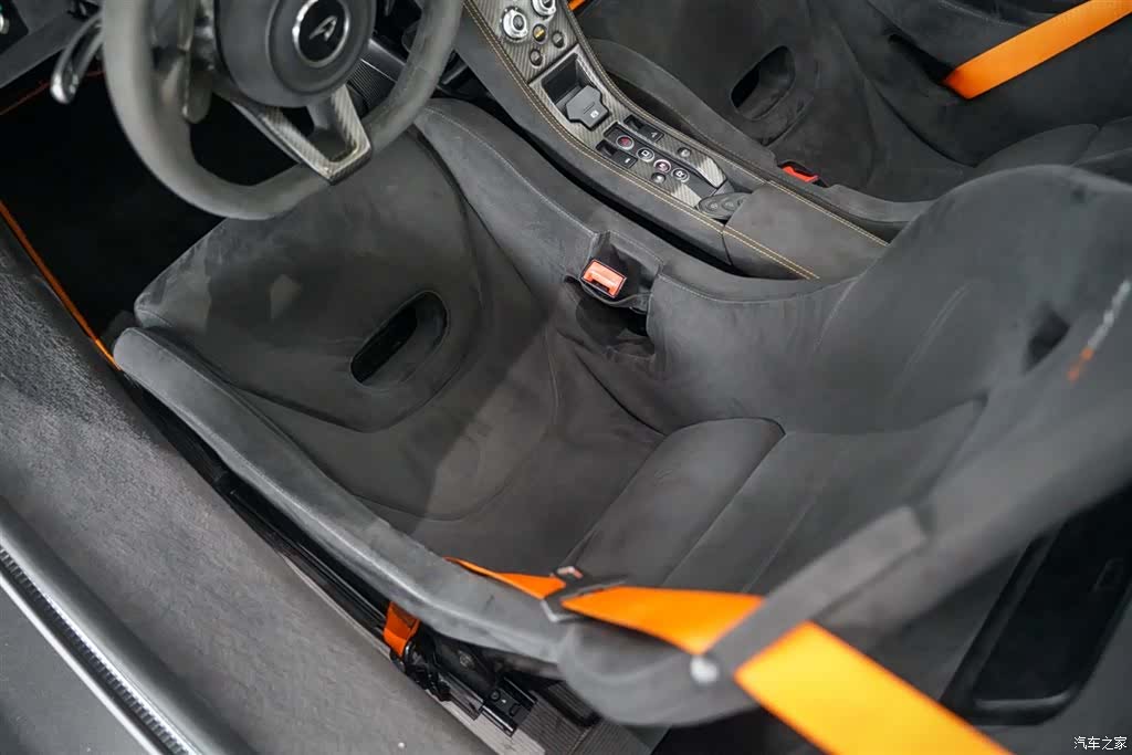 McLaren 675LT, 2017 14