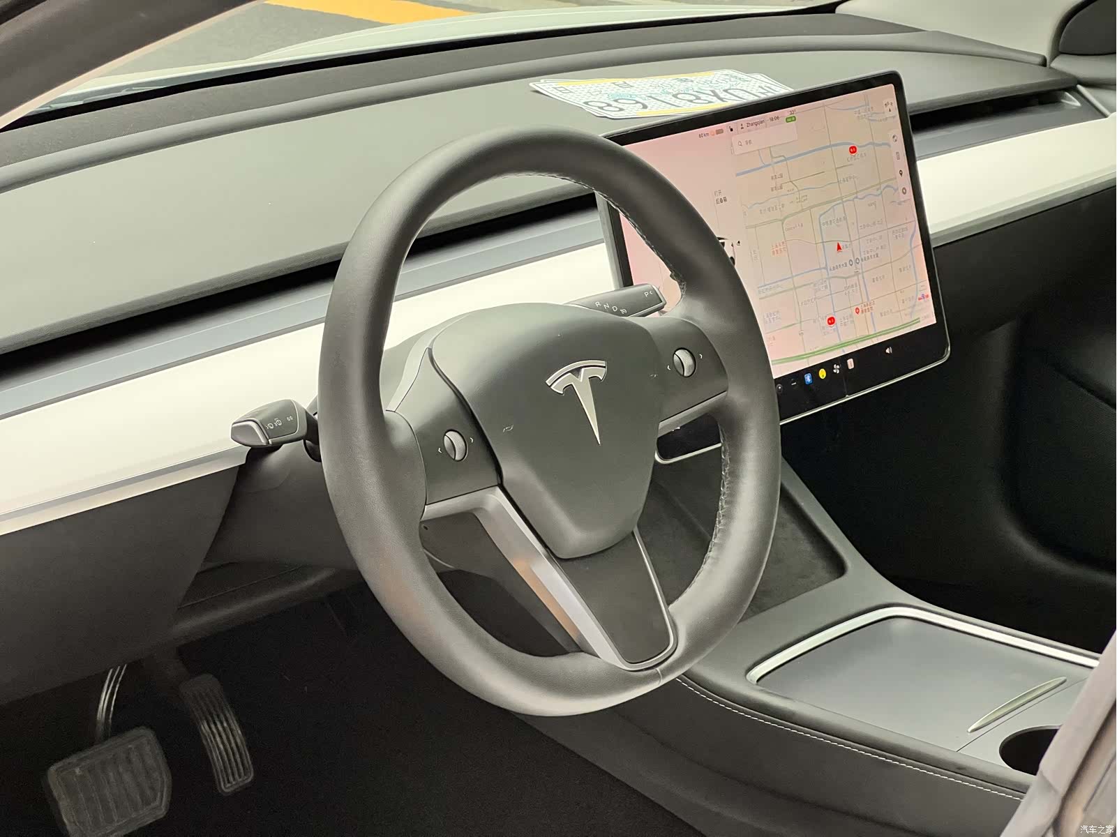 Tesla Model 3, 2021 все фото