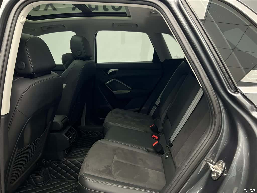 Audi Q3, 2022 21