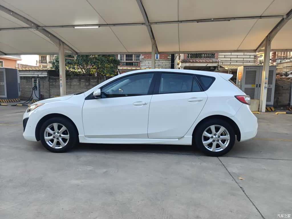 Mazda 3, 2014 9