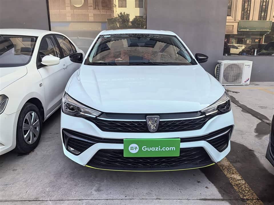Roewe i5
