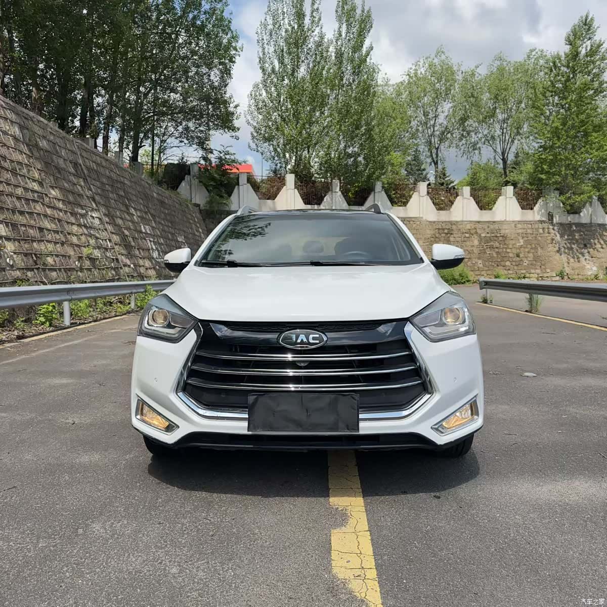 JAC S2, 2019 2