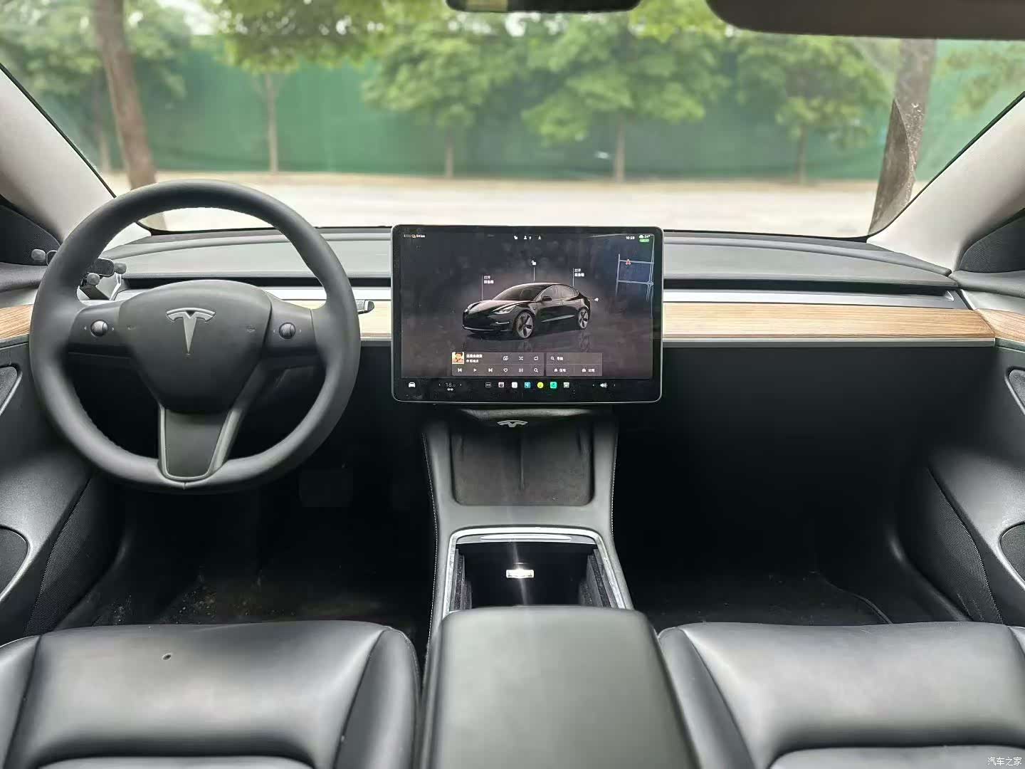 Tesla Model 3, 2022 все фото