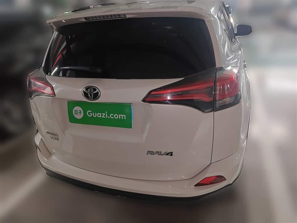 Toyota RAV4 Rongfang