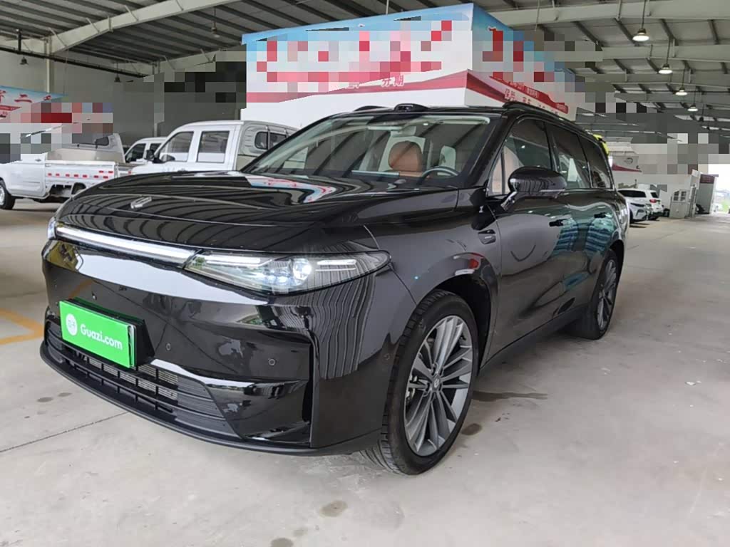 Leapmotor C16