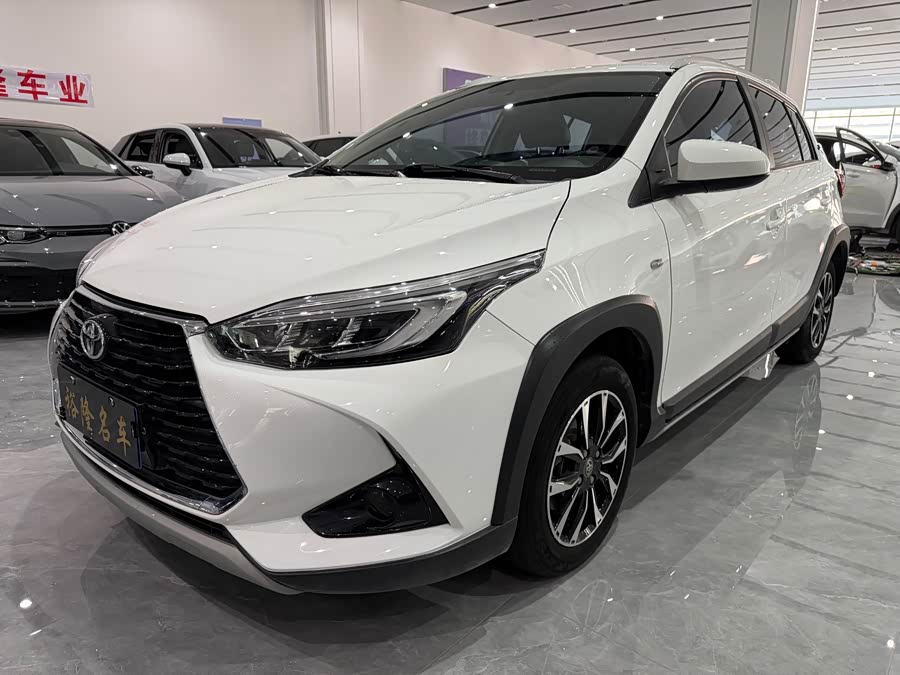 Toyota YARiS L 2022, фото 1