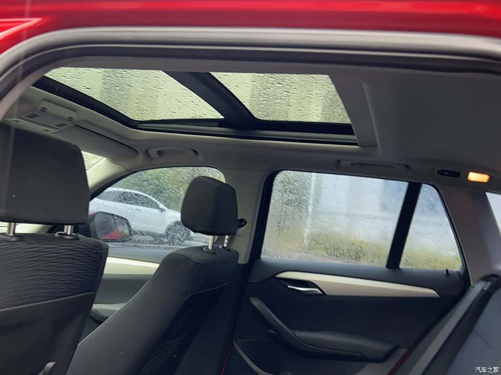 BMW X1, 2014 10