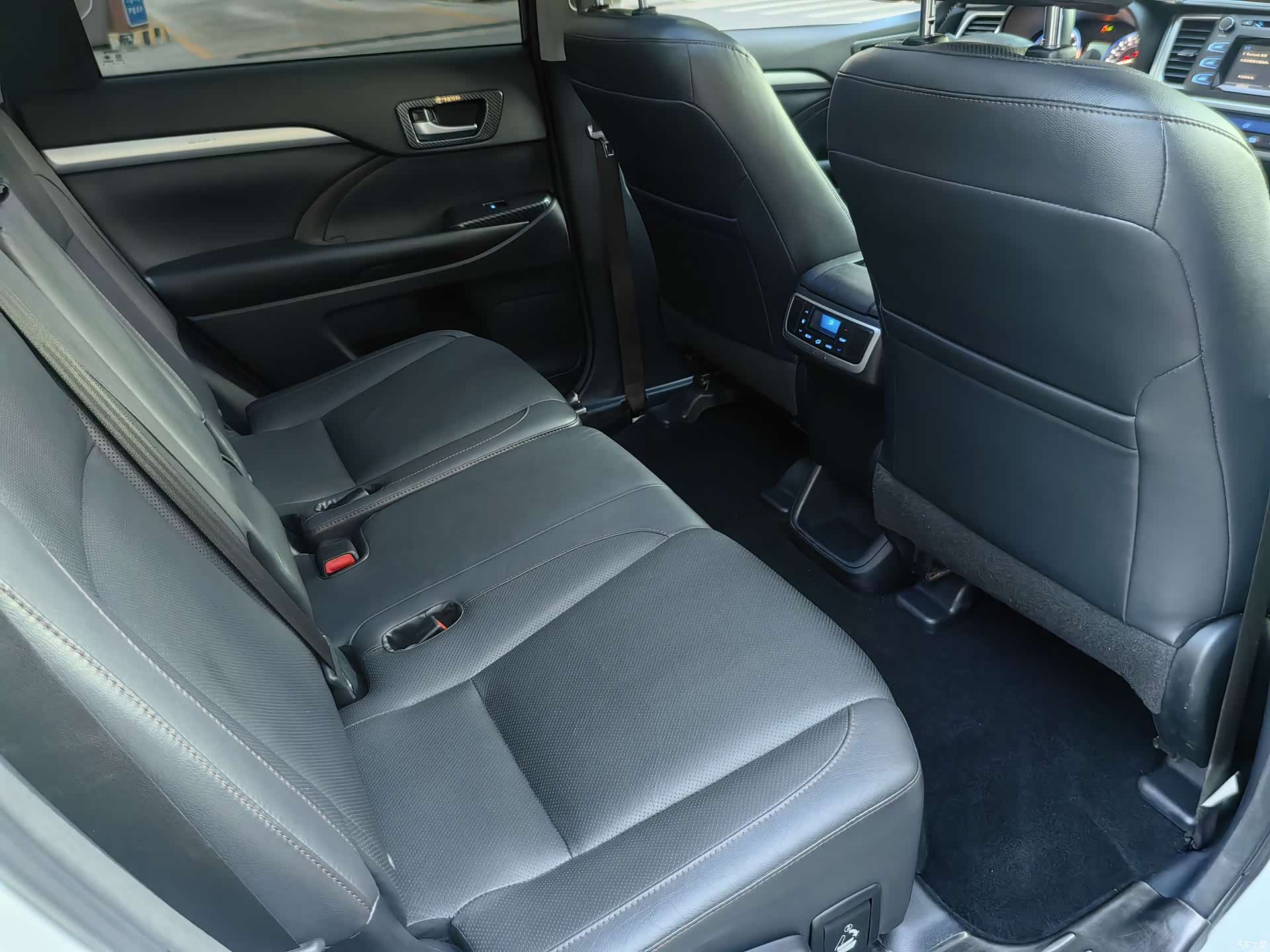 Toyota Highlander, 2016 11