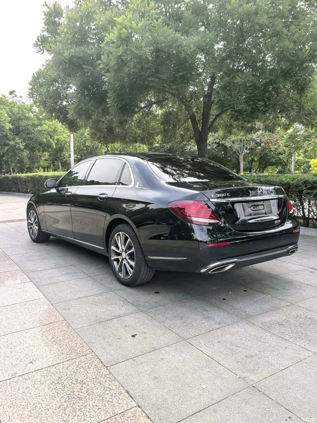 Mercedes-Benz E-Class, 2016 6