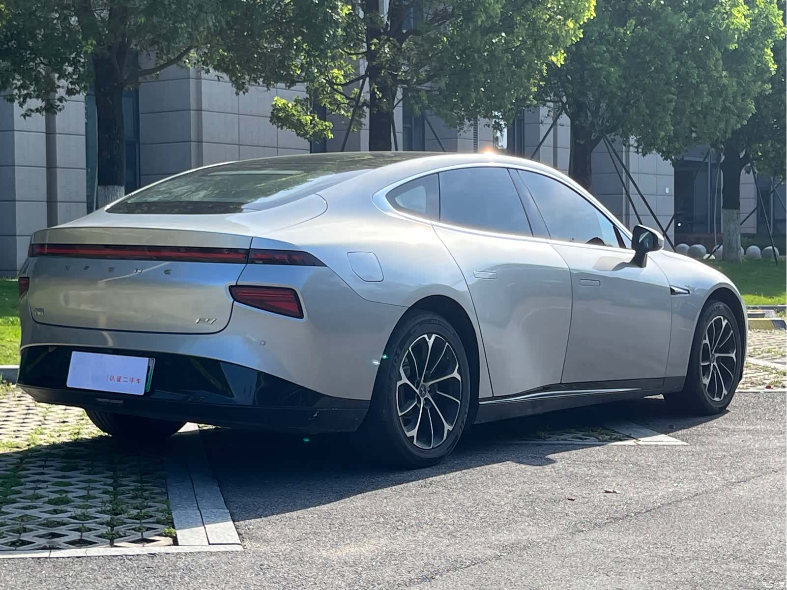Xpeng P7, 2022 6