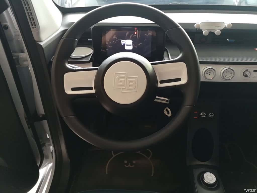 Wuling MINIEV, 2022 11