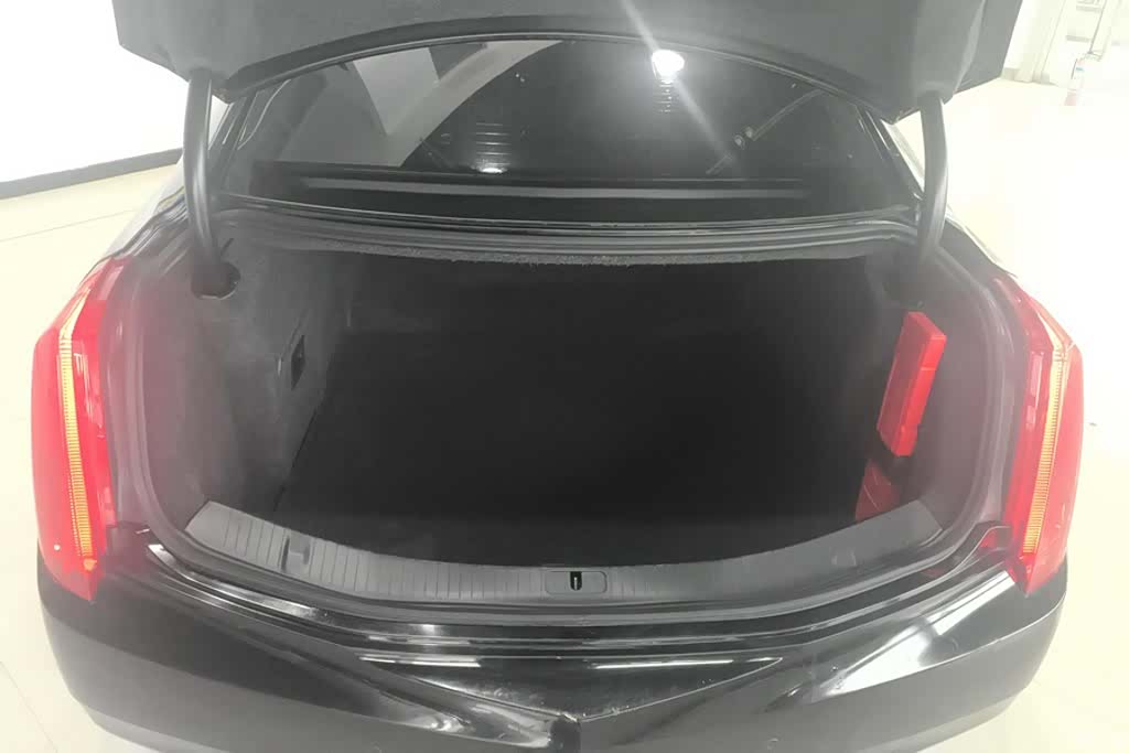 Cadillac XTS, 2017 4