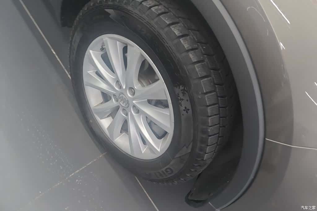 Buick Envision Plus, 2017 6