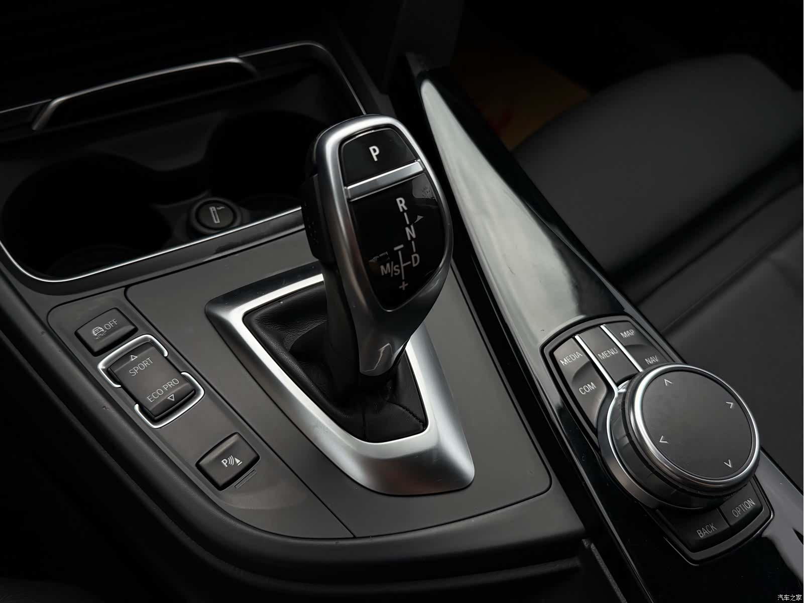 BMW 3 Series, 2018 11