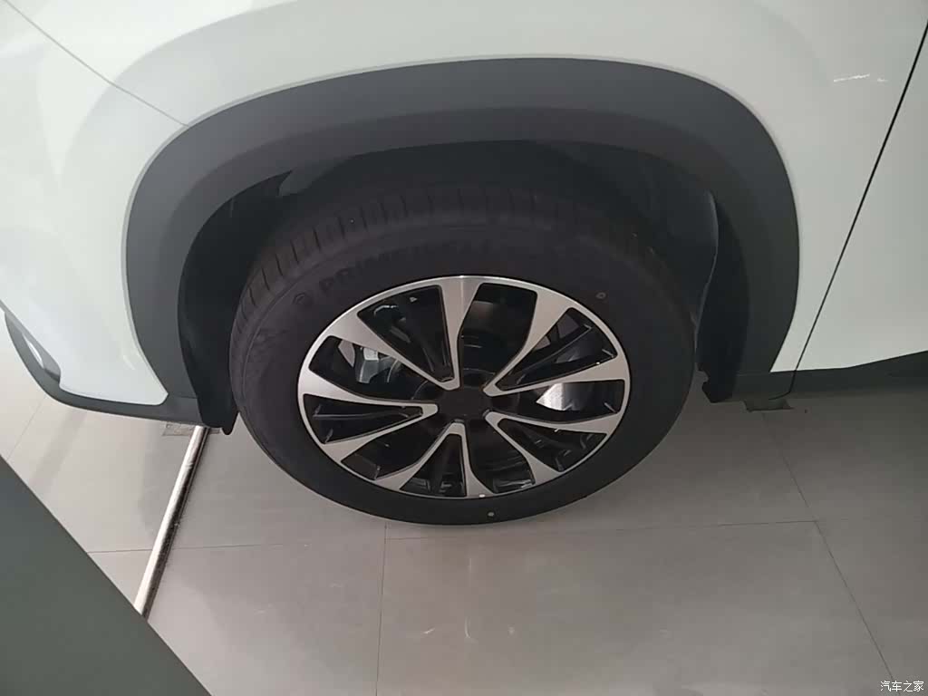 Geely Boyue, 2026 23