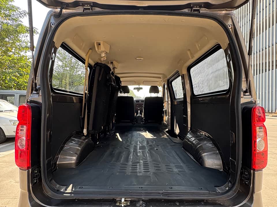 Changan Kaicheng Changan Ruixing M60