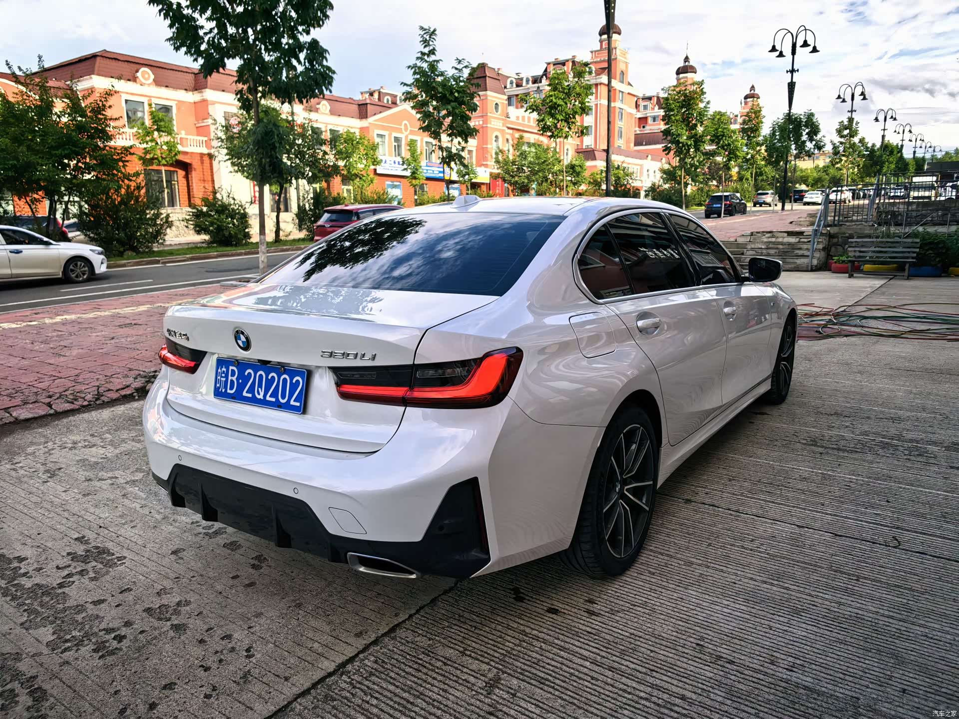 BMW 3 Series, 2023 7