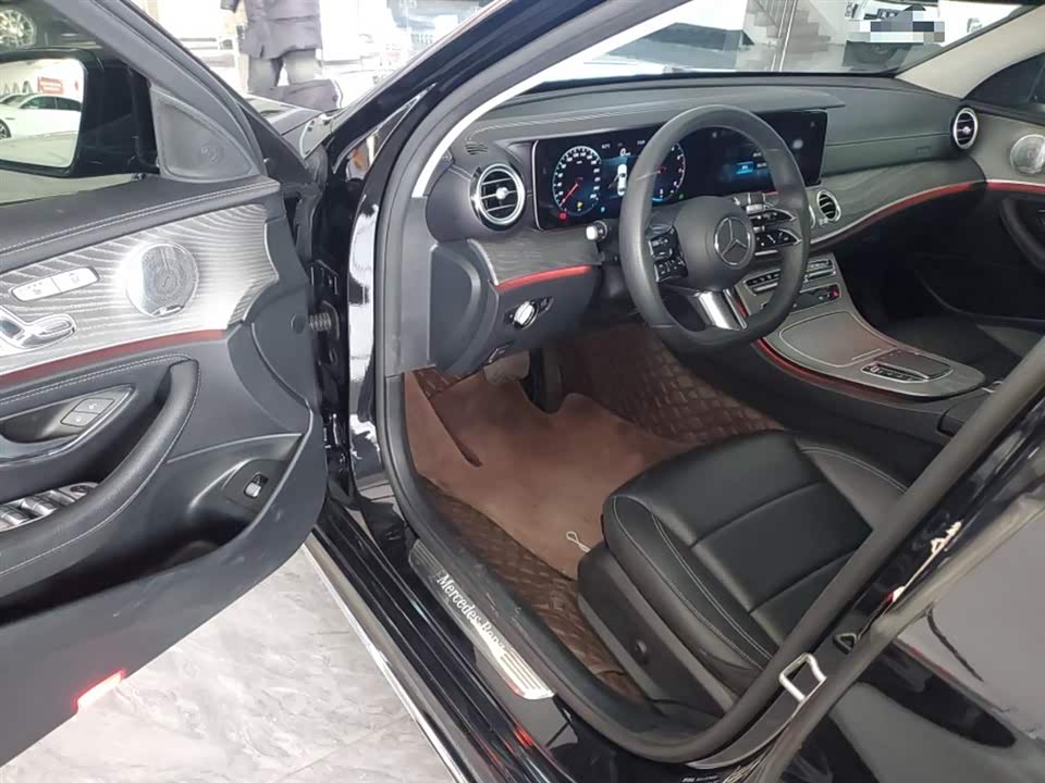 Mercedes-Benz E-class Mercedes-Benz E-class