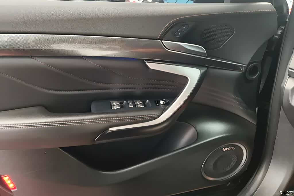 WEY VV7, 2018 7