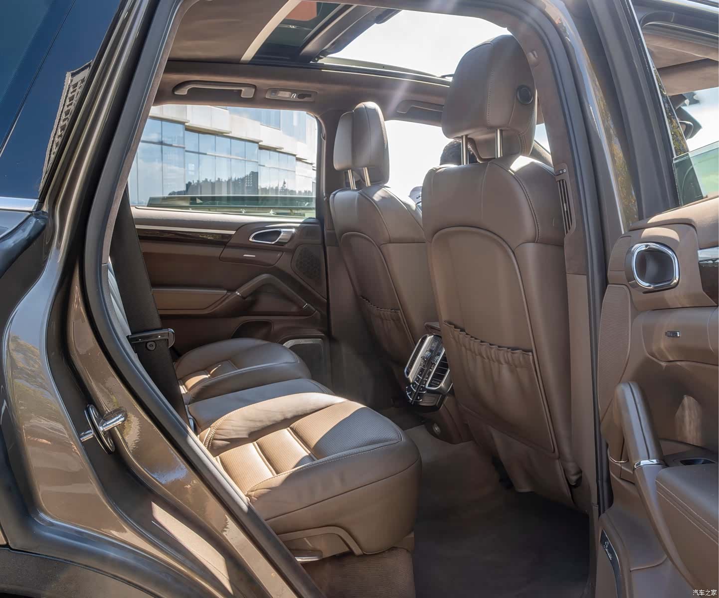 Porsche Cayenne, 2013 19