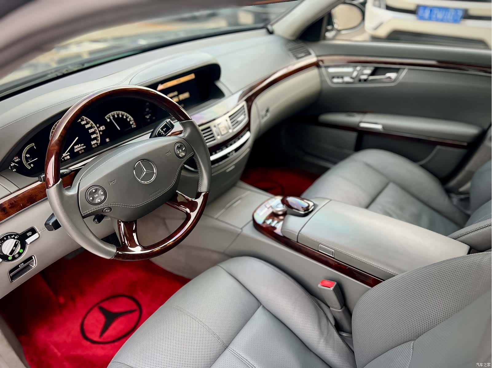Mercedes-Benz S-Class, 2007 9