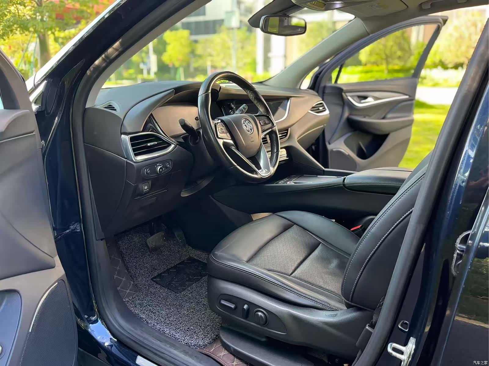 Buick Enclave, 2020 9
