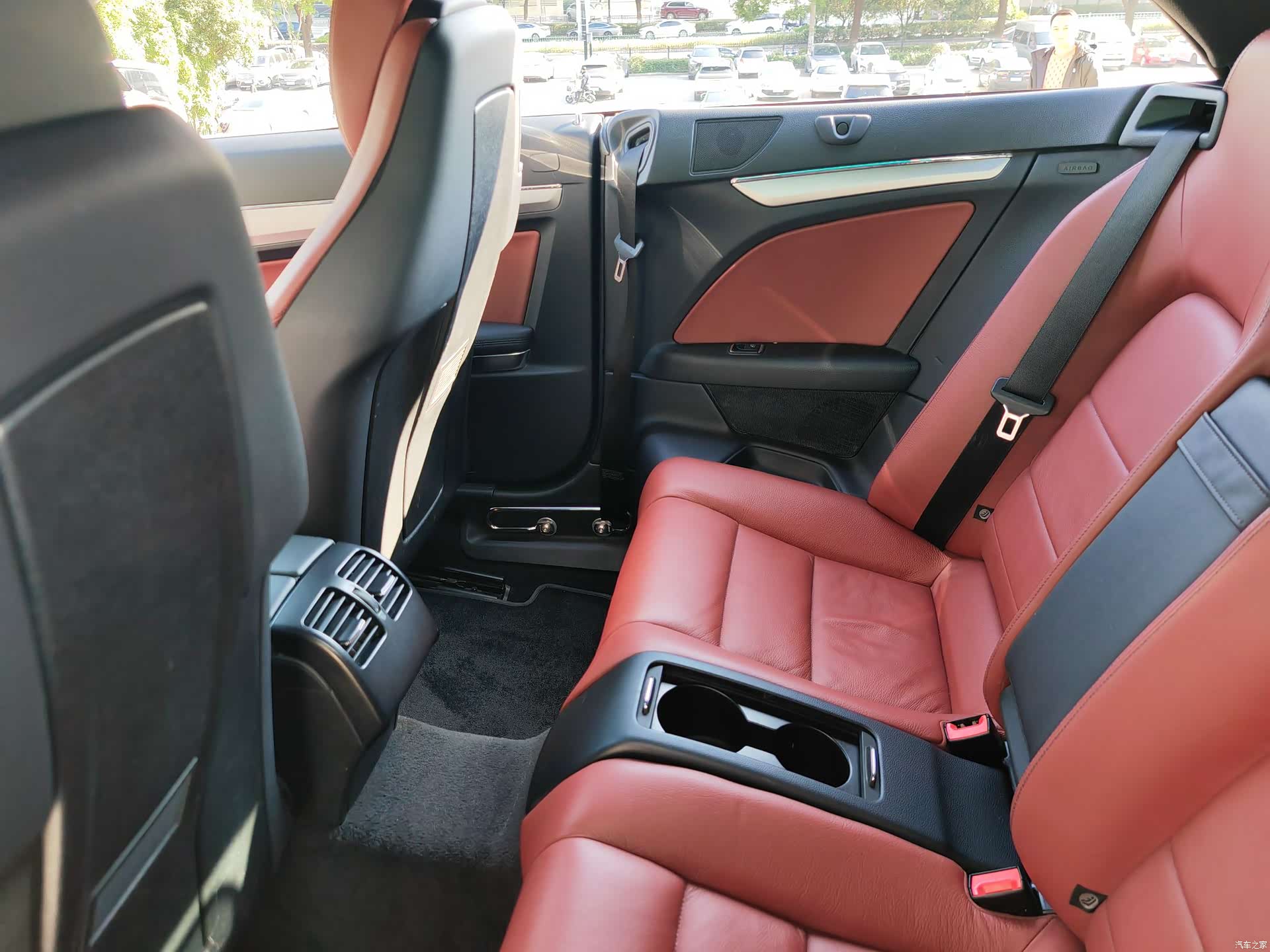 Mercedes-Benz E-Class, 2013 12