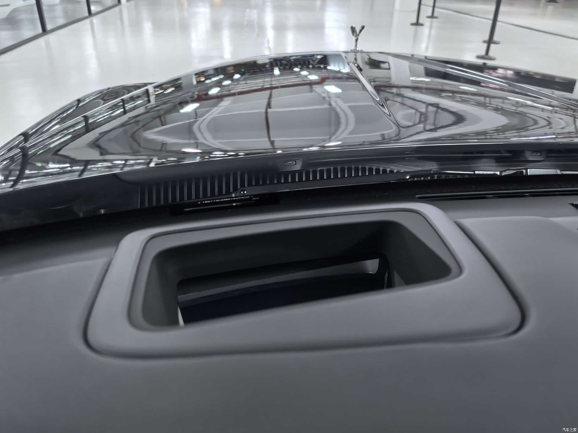 Rolls-Royce Cullinan, 2022 11