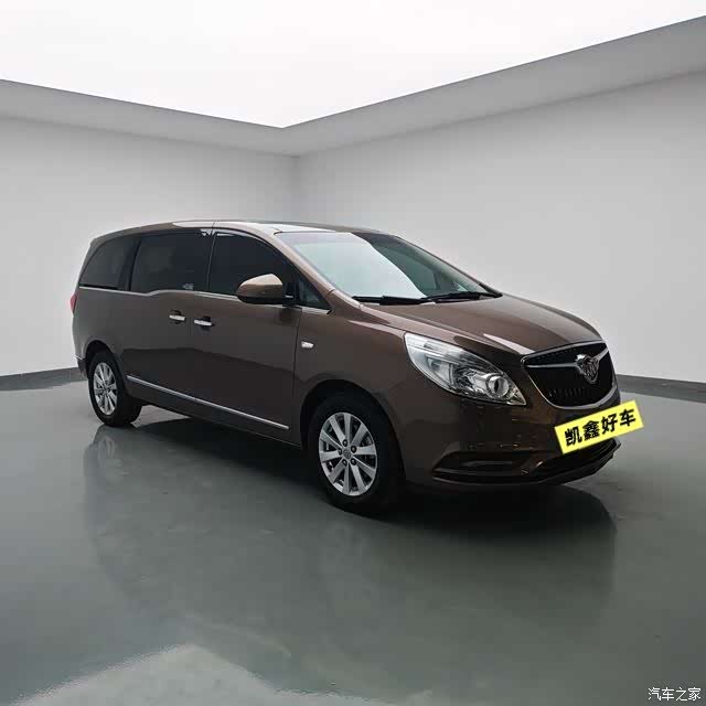 Buick GL8, 2020 3