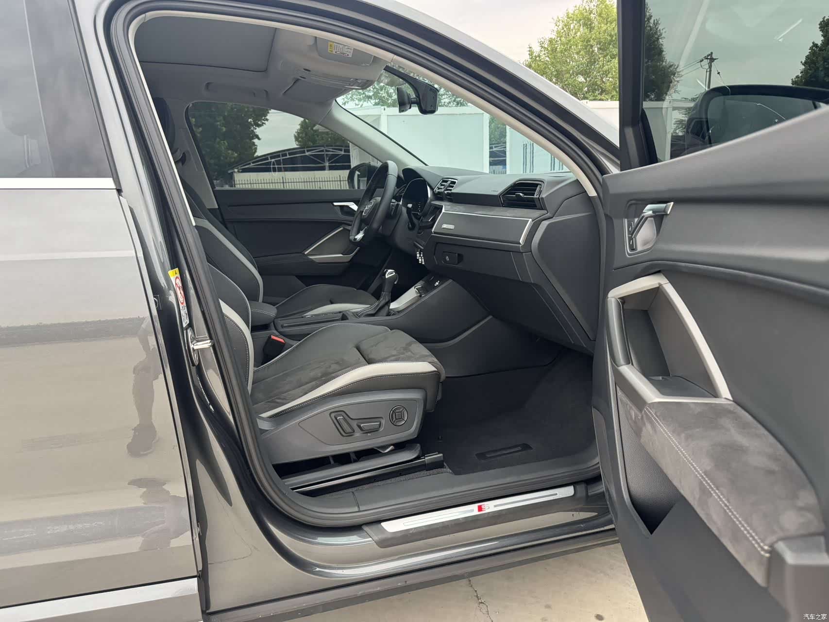 Audi Q3, 2023 17