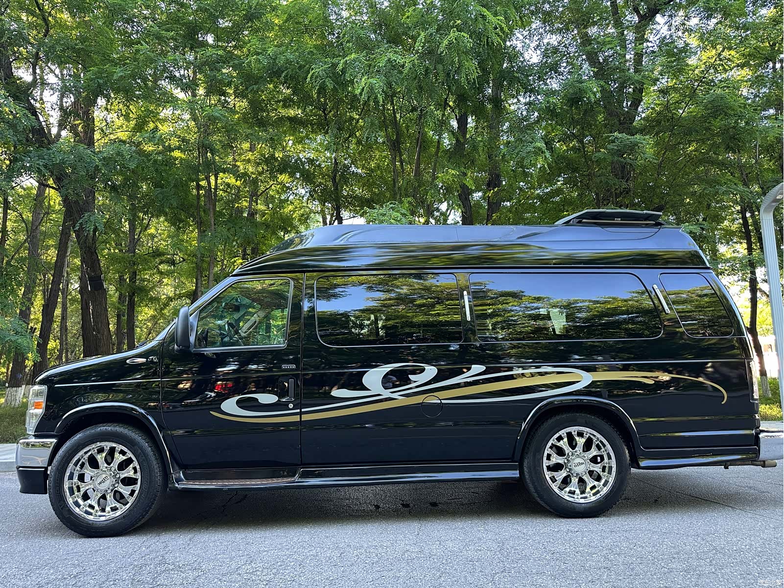 Ford E350, 2015 8