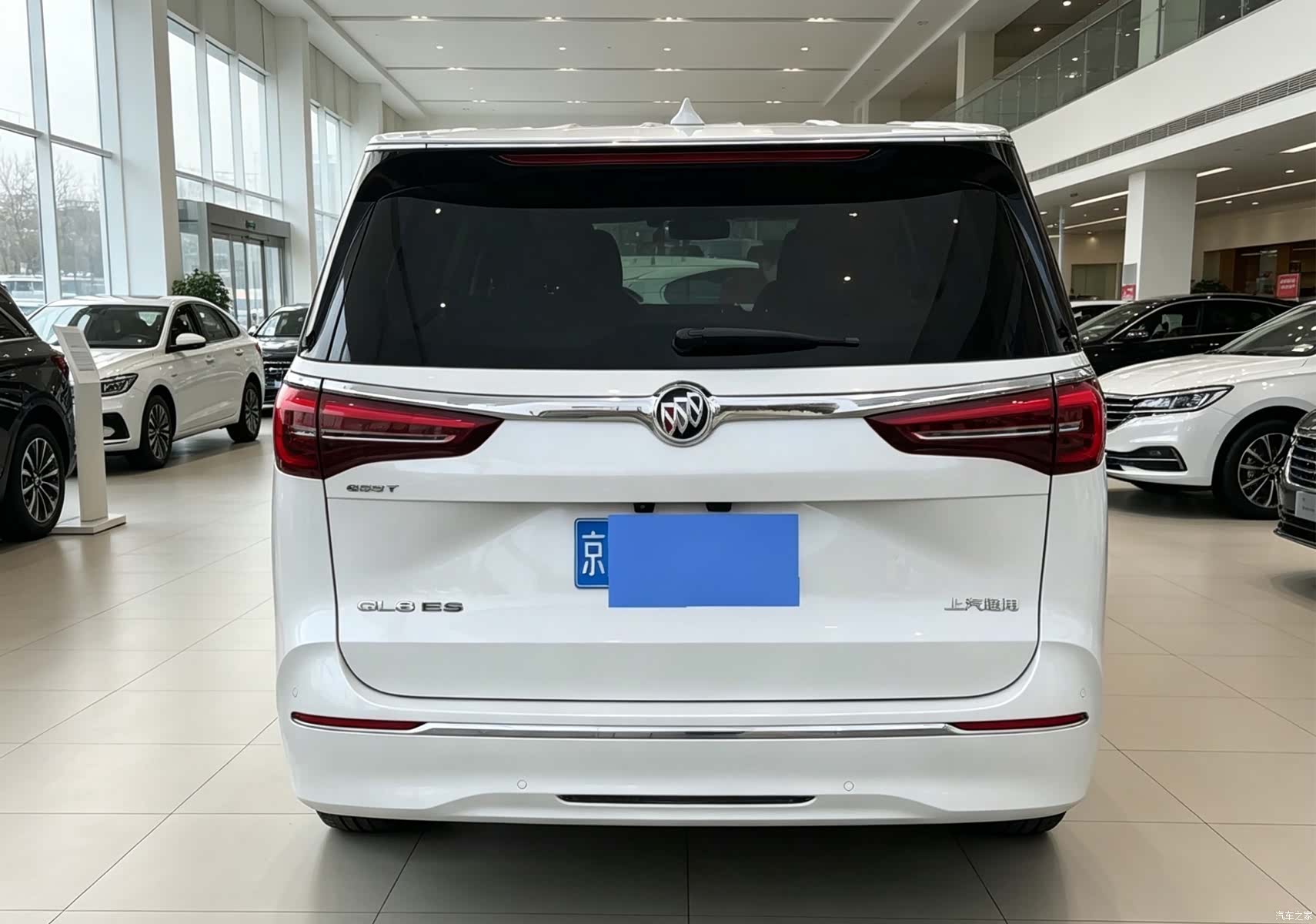 Buick GL8, 2021 все фото