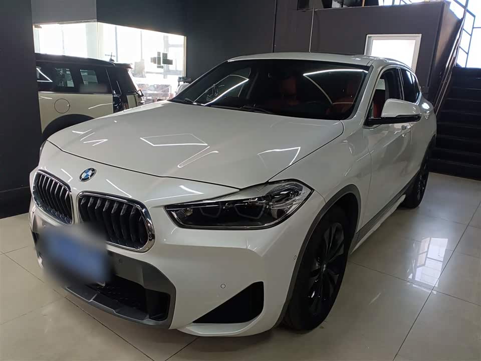 BMW X2