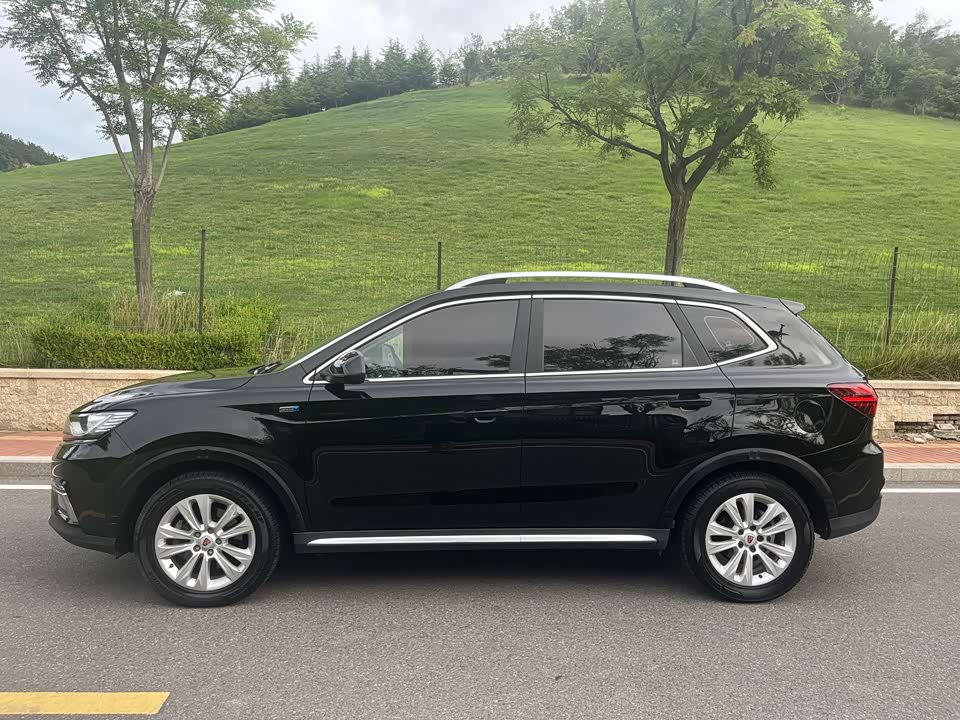 Roewe RX5 Roewe RX5