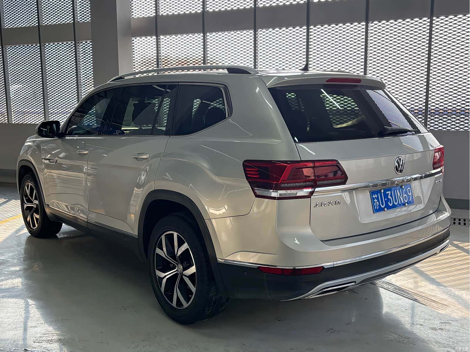 Volkswagen Teramont, 2017 12