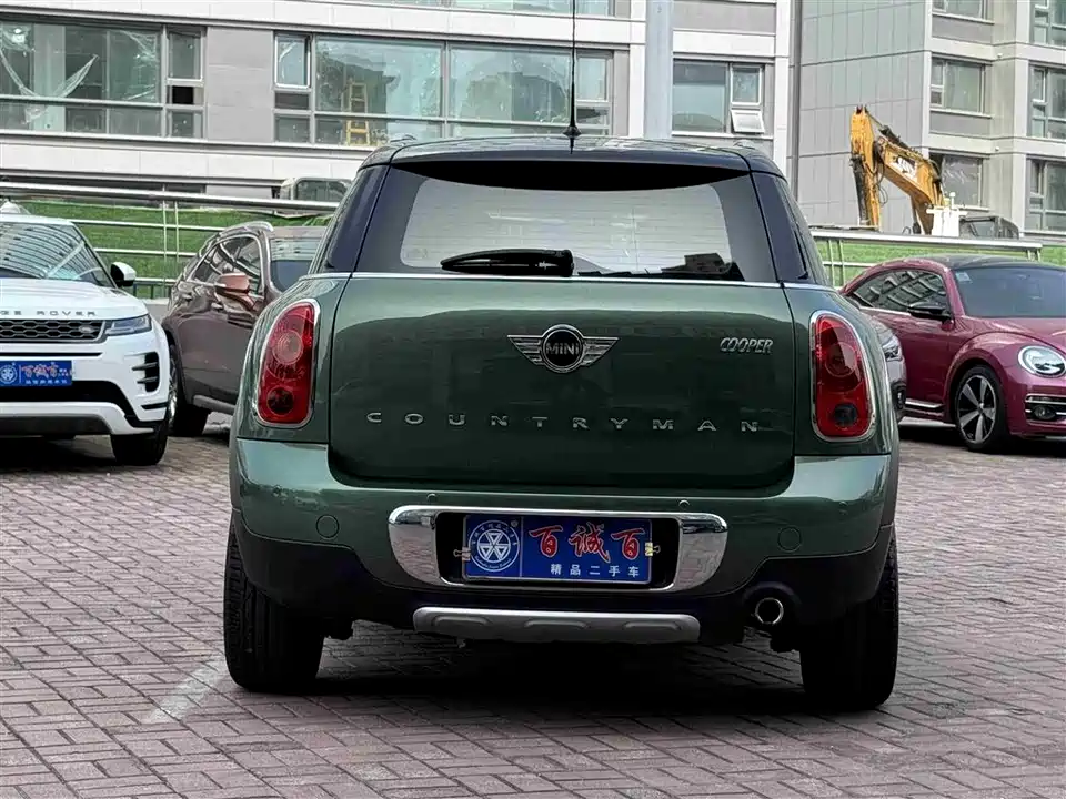 MINI COUNTRYMAN