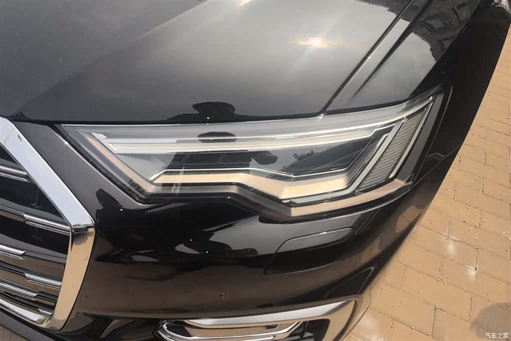 Audi A6L, 2021 все фото