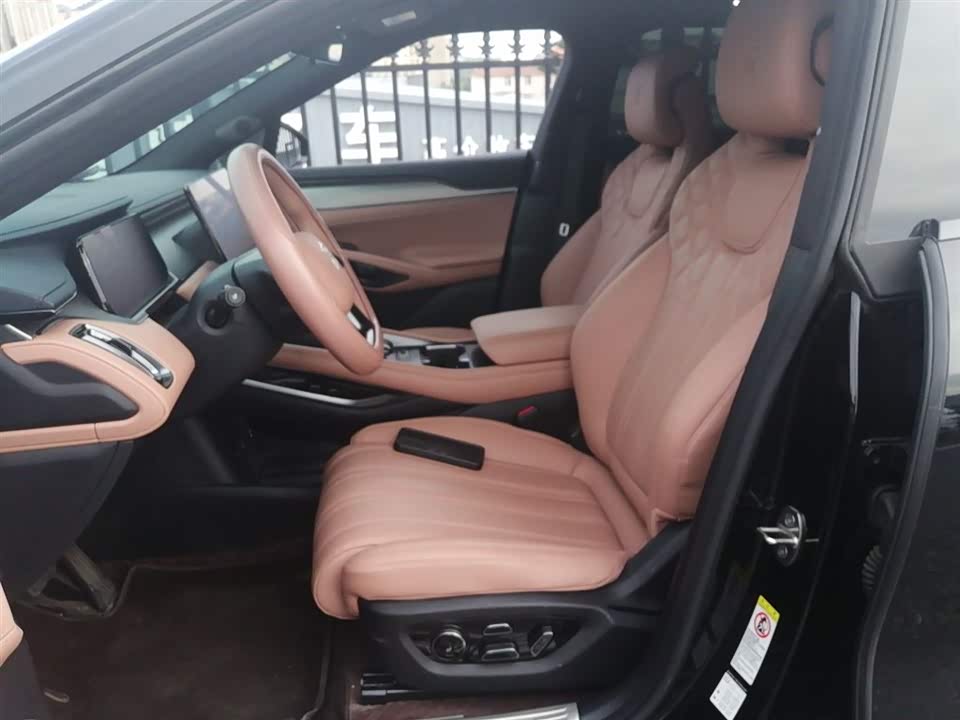 BYD Song L EV
