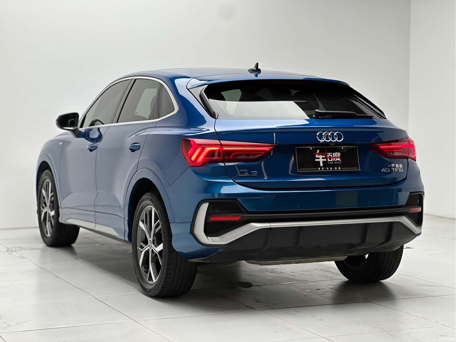 Audi Q3, 2021 6