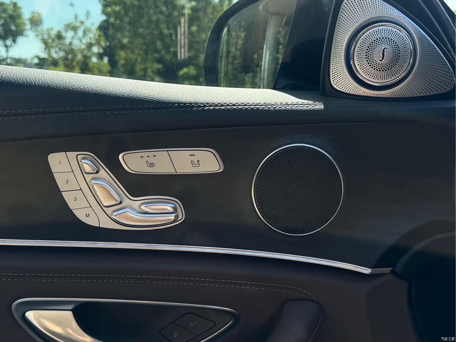 Mercedes-Benz E-Class, 2018 20