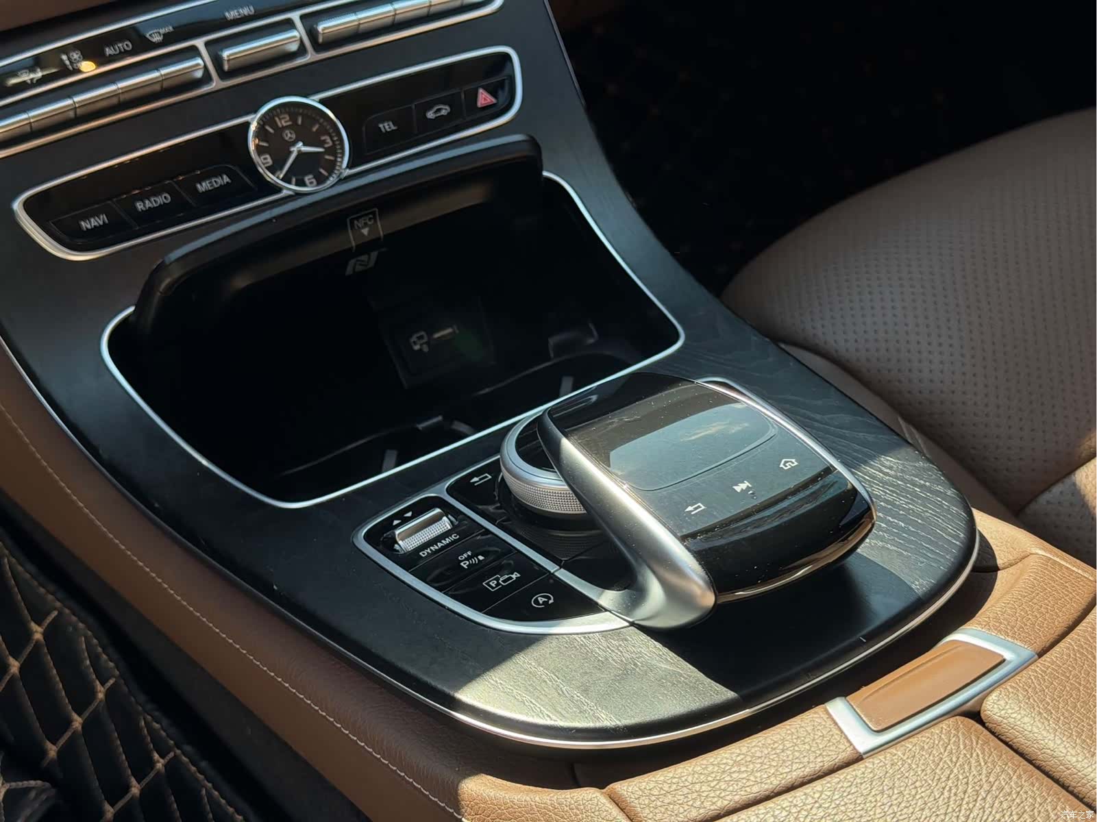 Mercedes-Benz E-Class, 2018 18