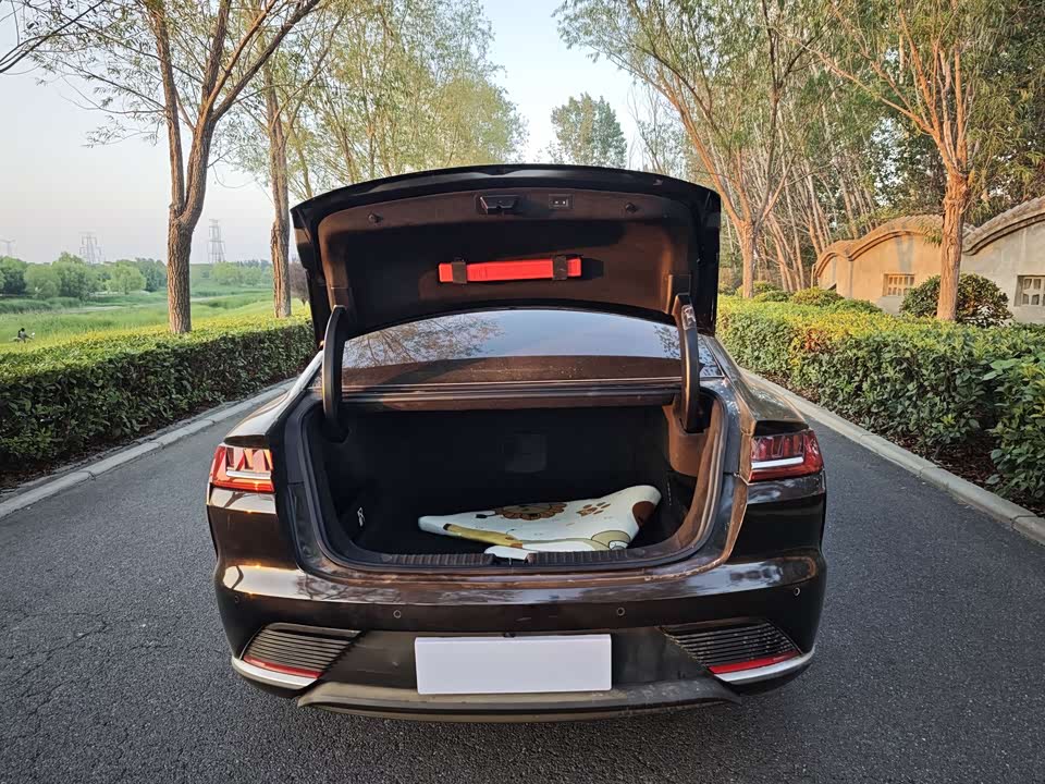 BYD Han