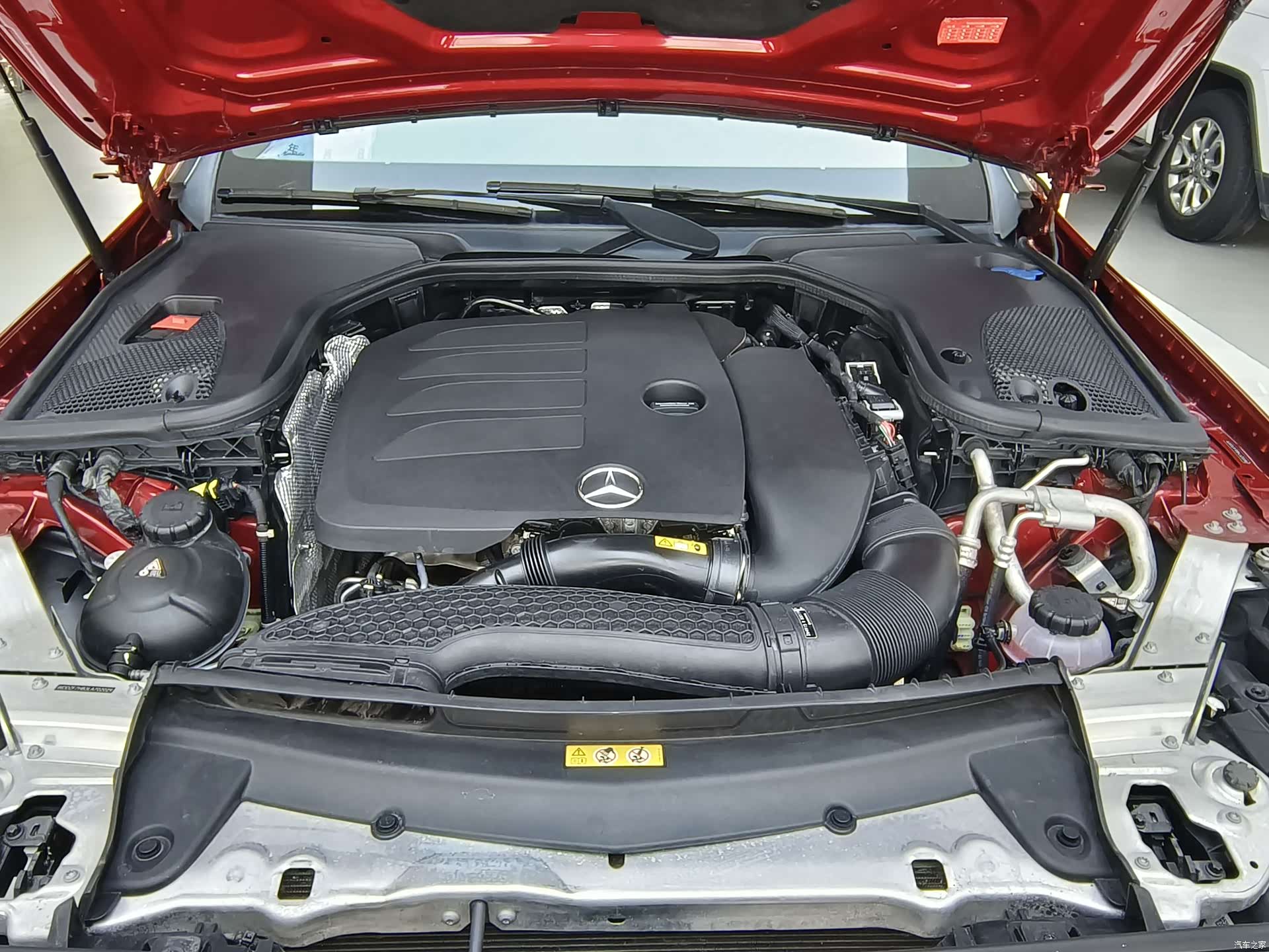 Mercedes-Benz E-Class, 2019 30