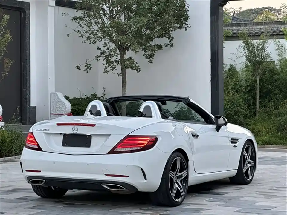 Mercedes-Benz SLC