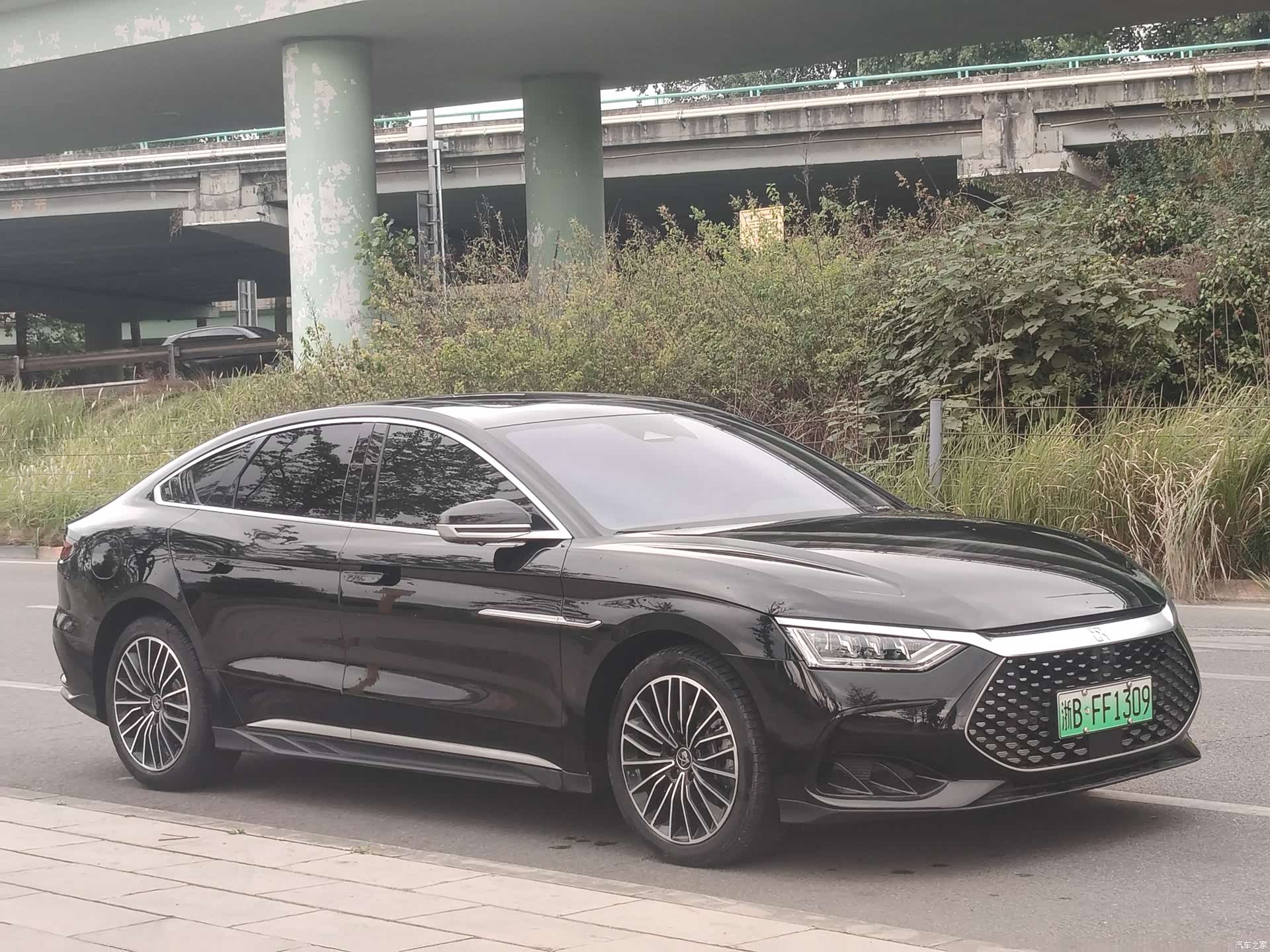 BYD Han, 2023 3