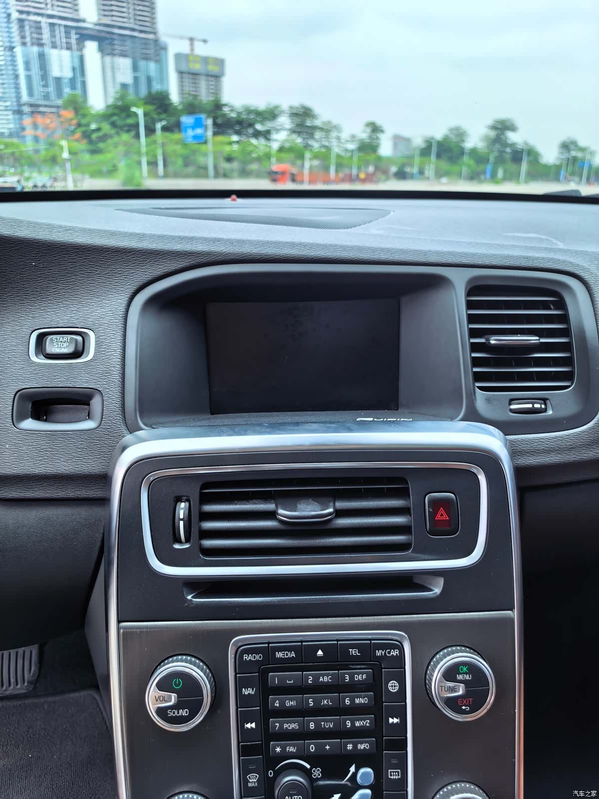Volvo S60, 2014 9