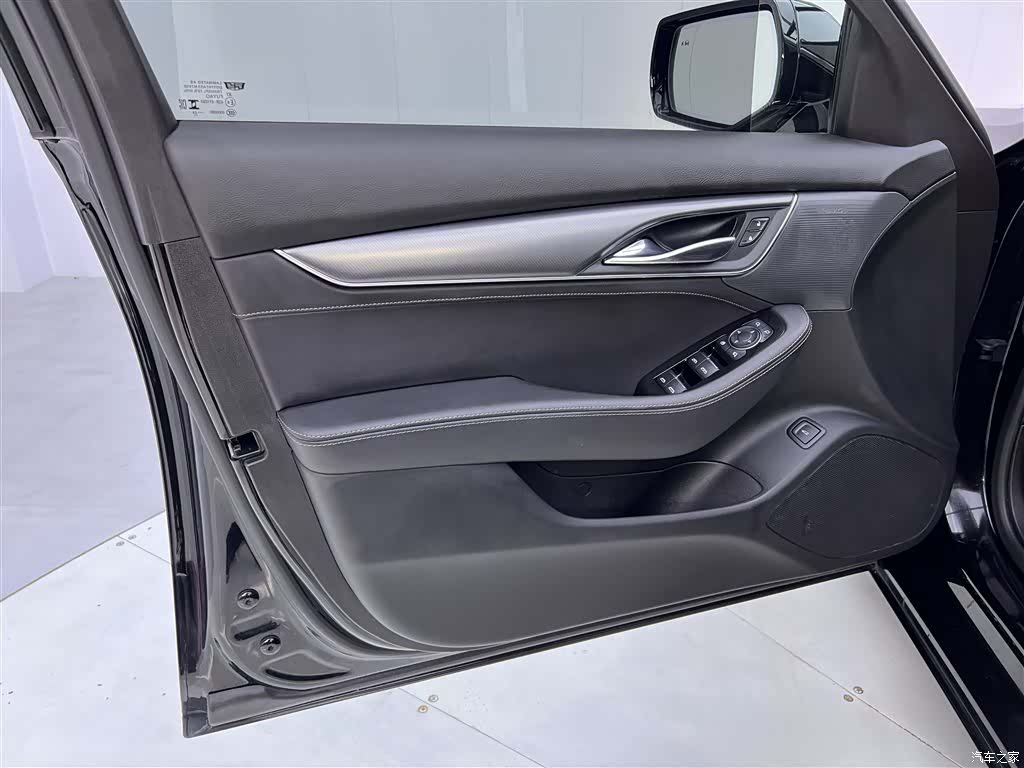 Cadillac CT5, 2024 17