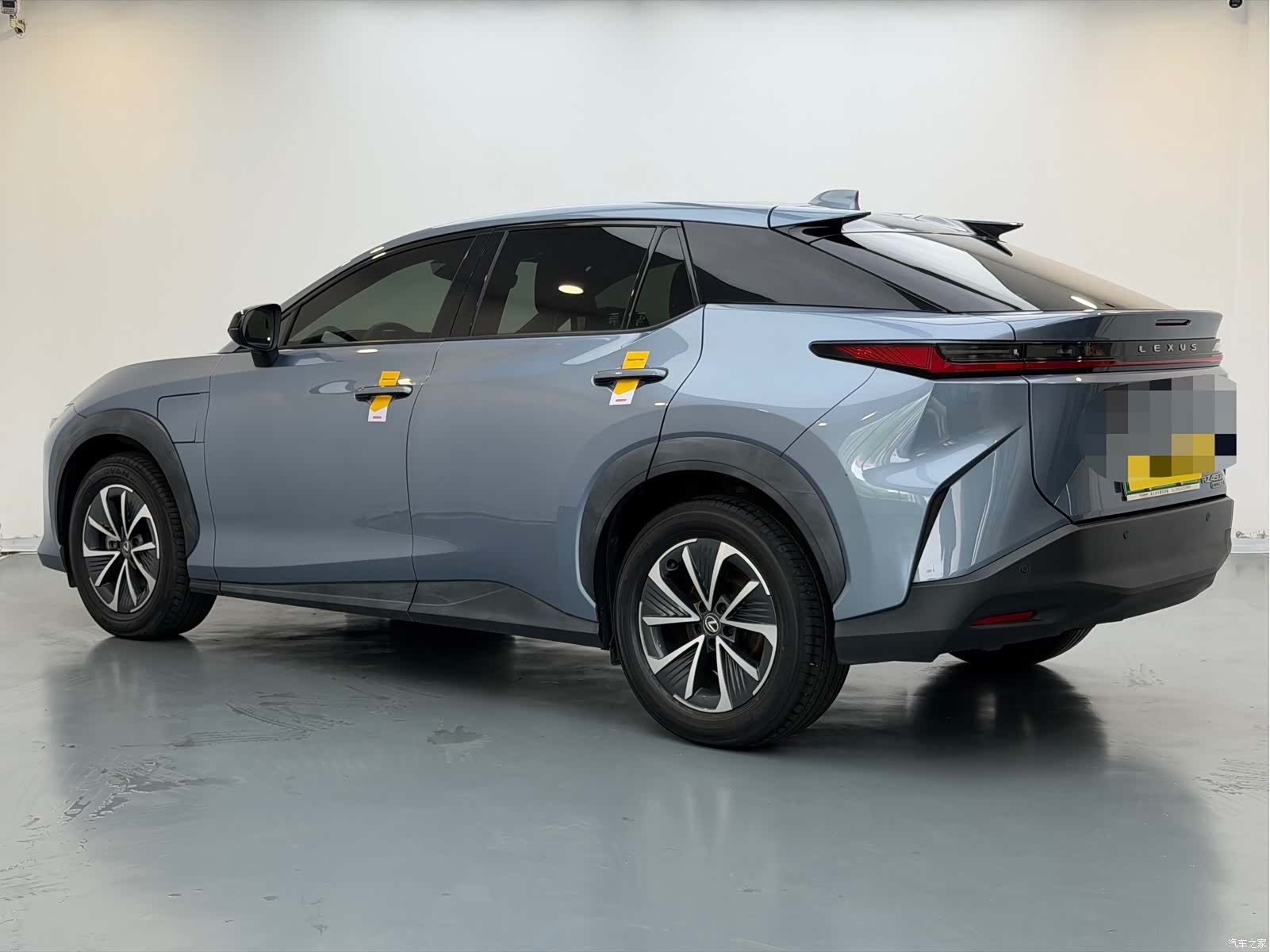Lexus RZ, 2023 7