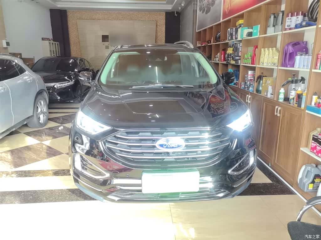 Ford Edge, 2020 3