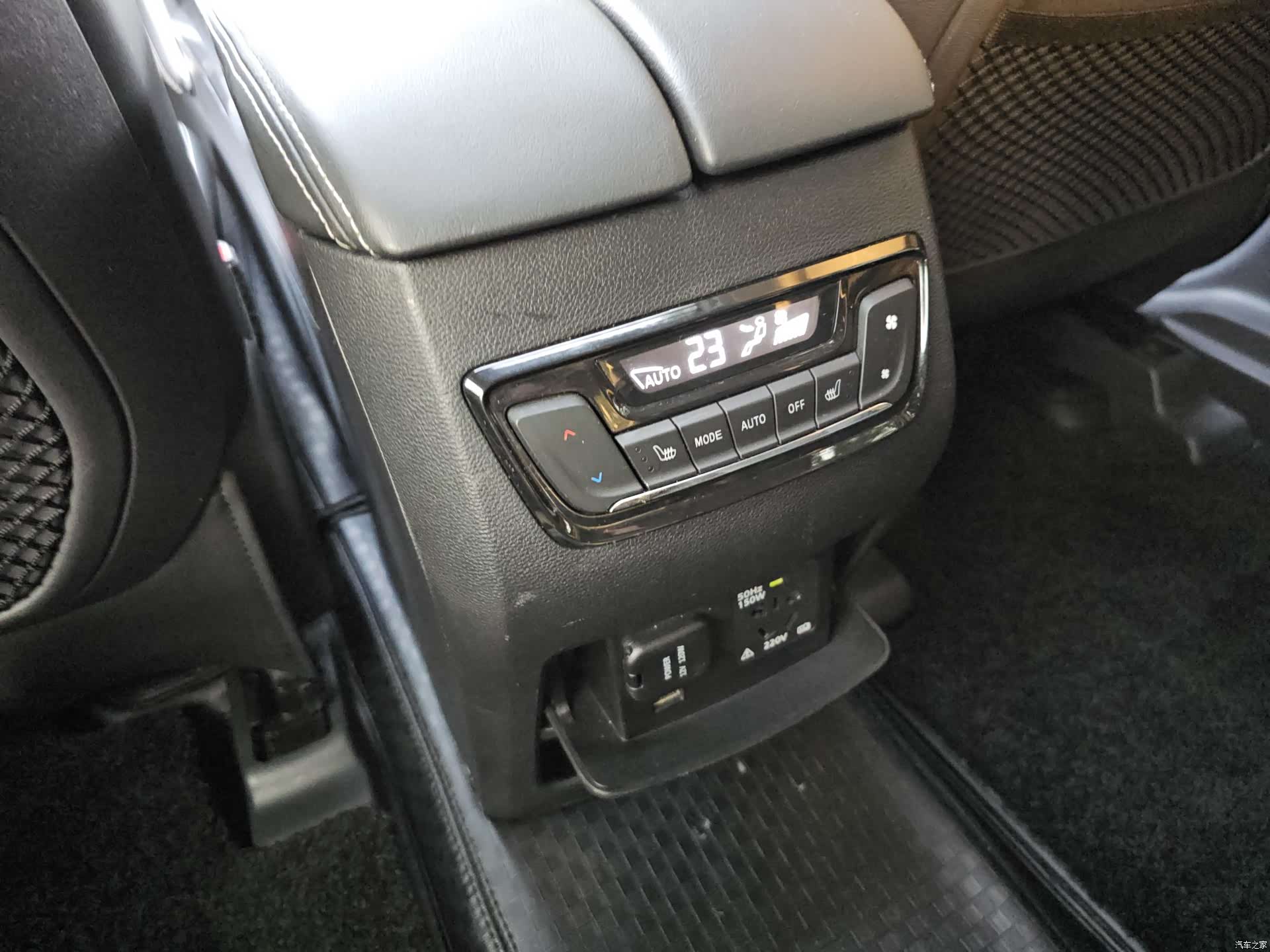 Maxus D90, 2019 18